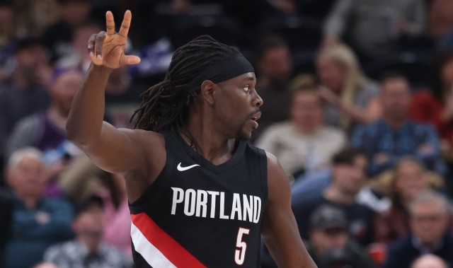 kaiyun-朱·霍勒迪谈与绿军交手：这比赛太过瘾了 绝对是别样的挑战