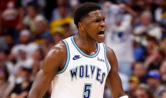 开云体育网址-先抑后扬再添代表作！爱德华兹季后赛表现压制SGA